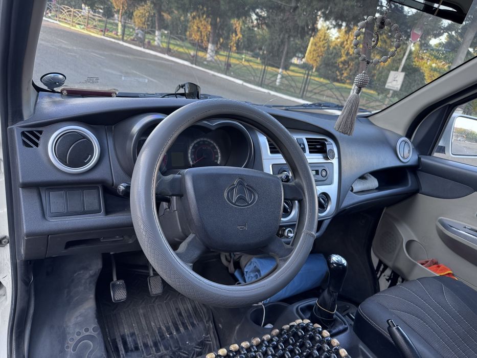 Changan labo sotiladi  SIROCHNIY.