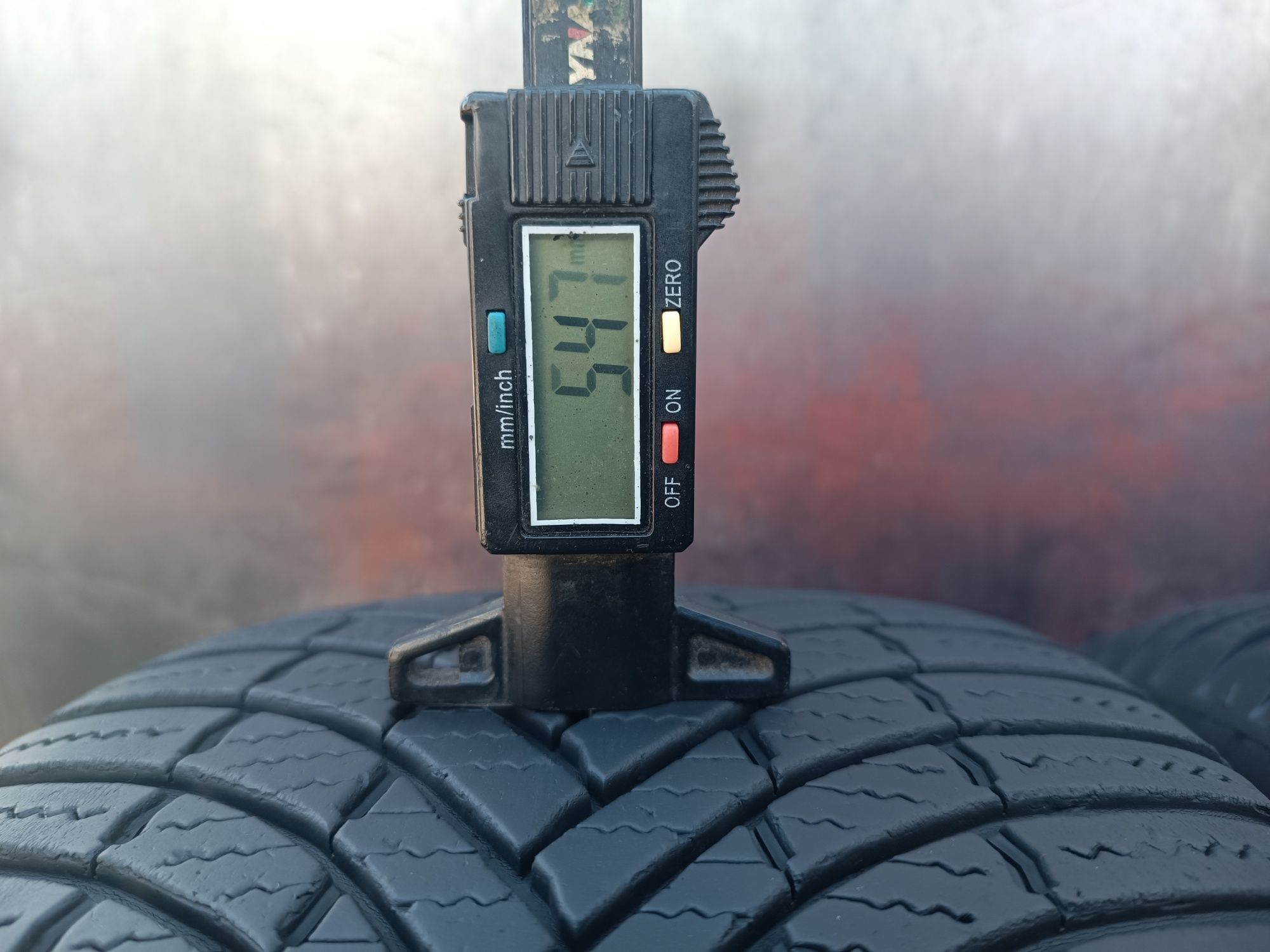 225/55/16 Firestone Дот 4820