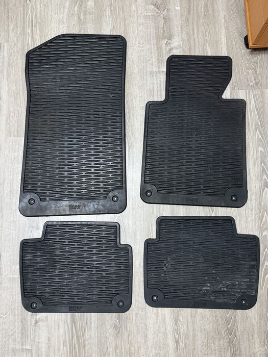Оригинални гумени стелки БМВ Е46, BMW E46