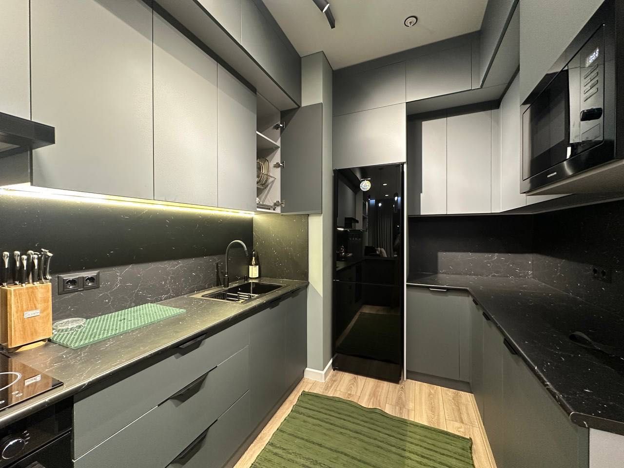Akay City Продается 2 комнатная квартира ремонт К.Ниязова Х.Алимджан