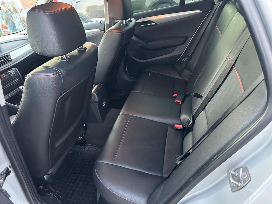 Bmw x1 pachet M  Motor 2,0 d Automata