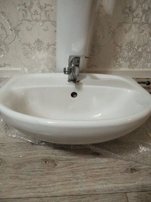 Продам раковину в отличном состоянии