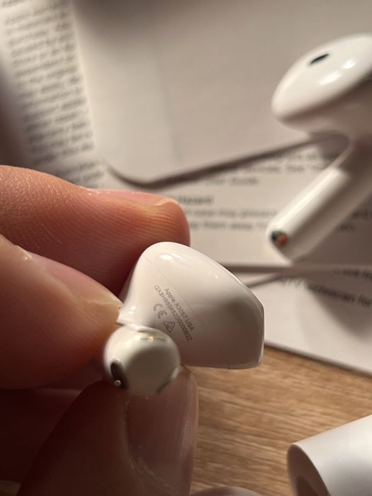 Apple AirPods 4th , gen 4, noi, doar probate, Active noise Cancelling