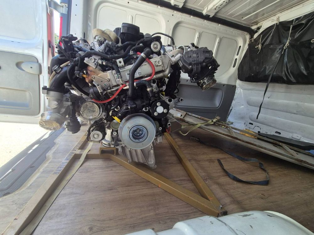 BMW двигател B47D20B 2.5d почти нов