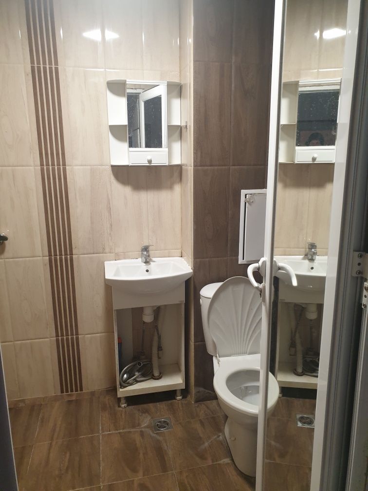 Дава се под наем Двустаен апартамент в Хасково, Център - 43 кв.м за 204 € - Снимка #3