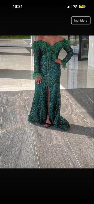 Rochie eleganta cu paiete si pene, marimea 38, purtata o singura data