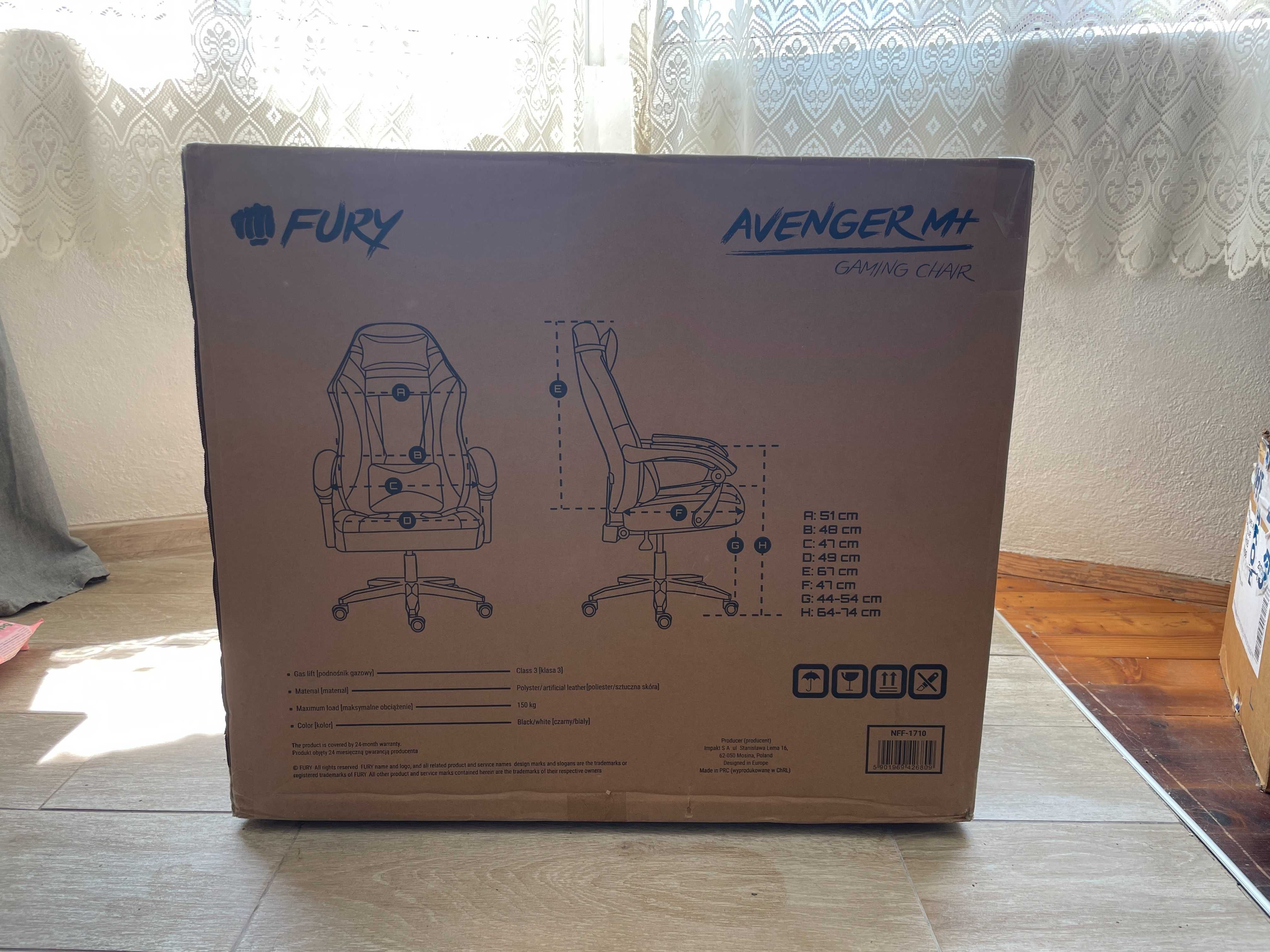 Гейминг стол Fury - Avenger M+, черен/бял Чисто Нов !