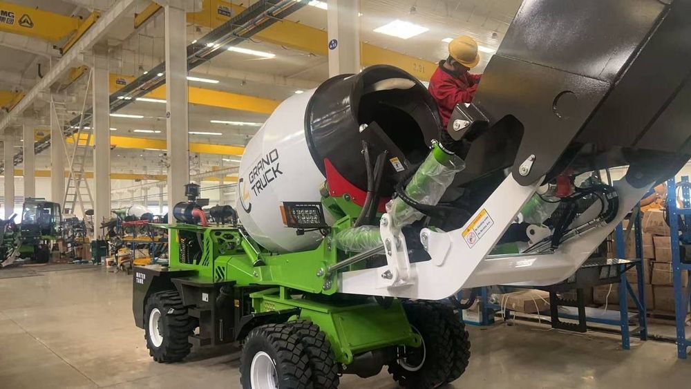 Karmiks Carmix betonmeshalka 2 m³