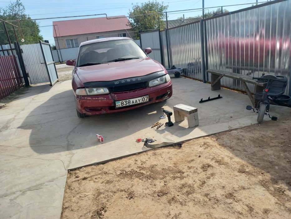 Мазда 626 кронос