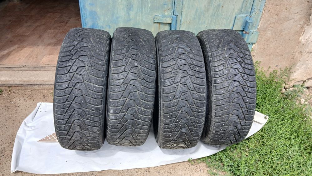 Комплект зим. резин б/у 225×55×18, фирмы "Hankook".