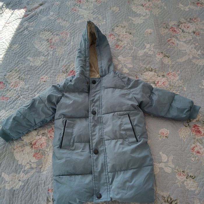 Срочно продам универсальную демисезон куртку