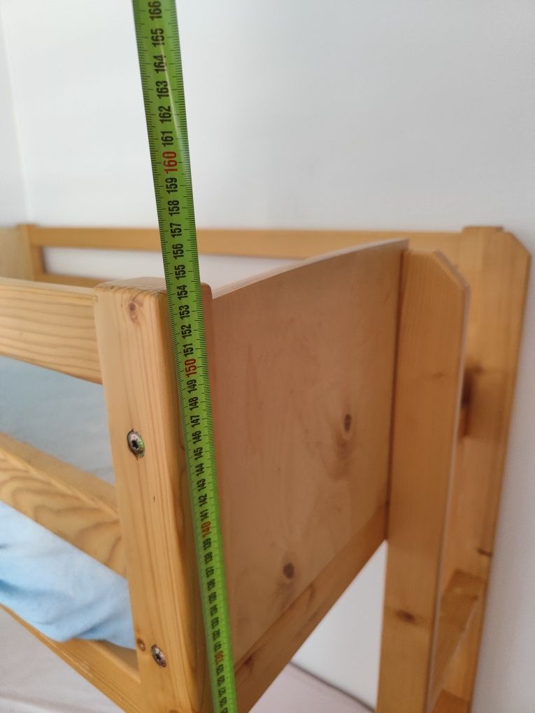 Двуетажно детско легло масив + матраци 140/70