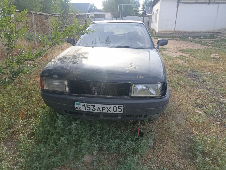 Ауди 80 сатам каропка матор жоқ