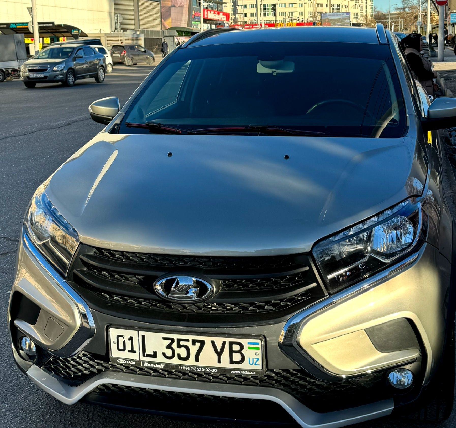 Lada XREY CROSS 1.8 full pozitsiya