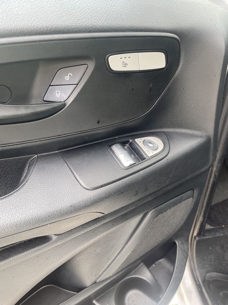 Mercedes Vito Long