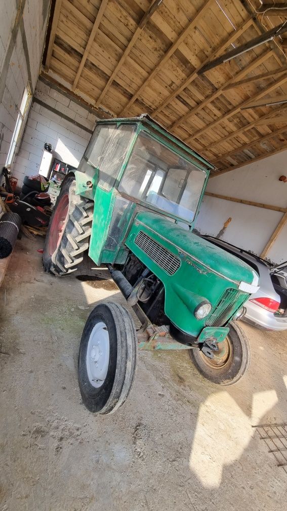 Tractor fendt 50 cai