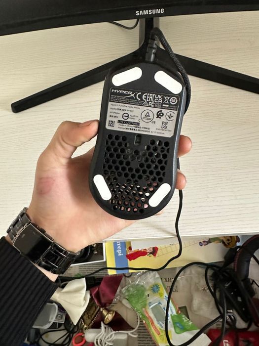 Манитор мишка наушник