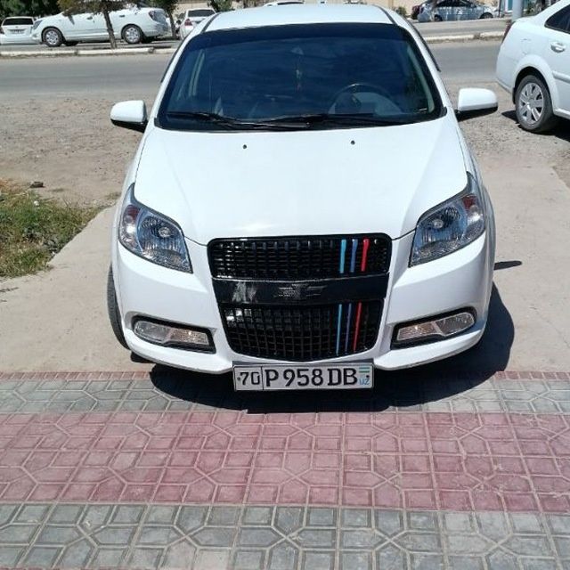 Ассалому алекум яхшимисилар мошина сотилади