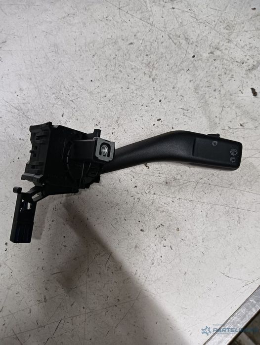 Maneta stergatoare  VOLKSWAGEN GOLF V Variant (1K5) [ 2007 - 2009 ] OEM 1k0953519