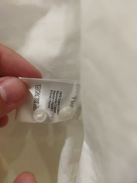 Риза Lacoste бяла с червеното лого