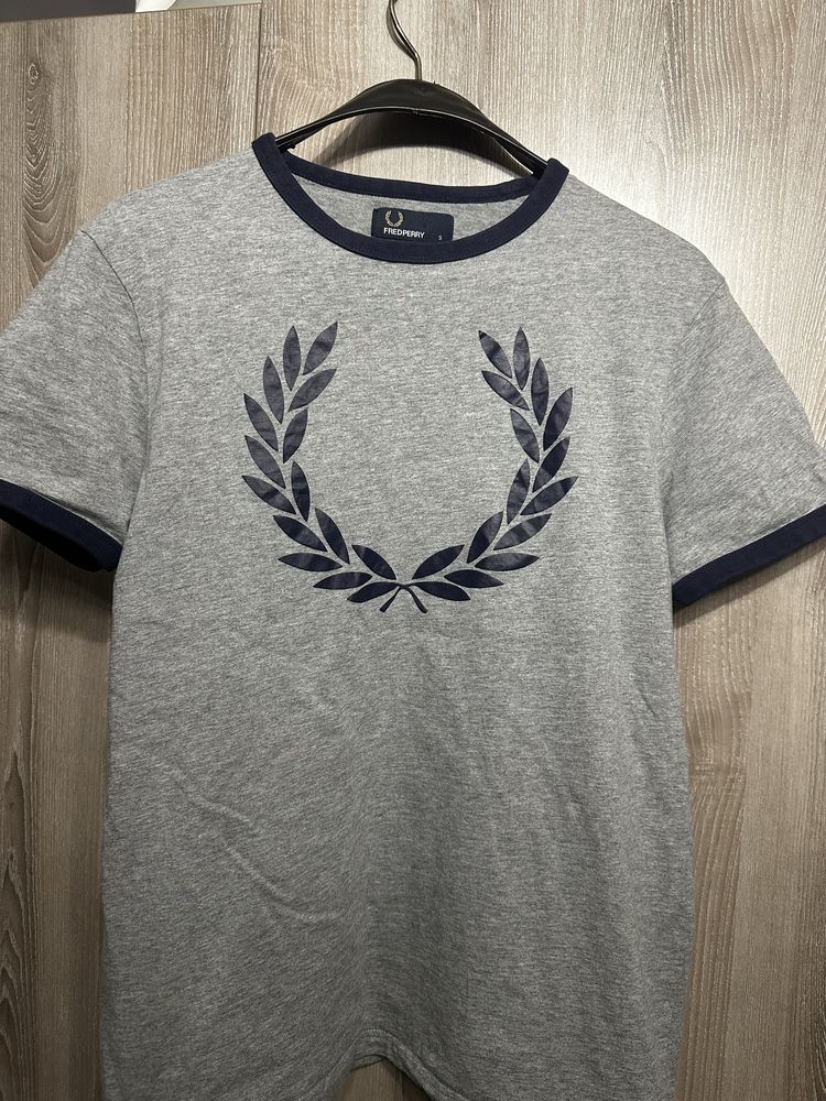 Fred Perry тениски,поло тениски,горнище