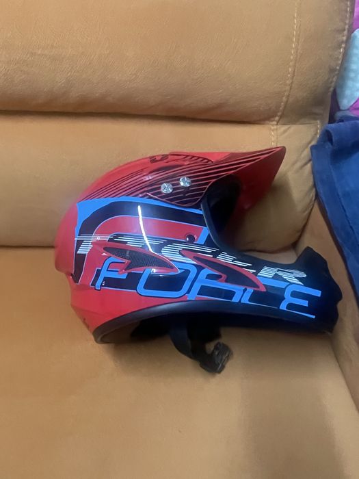 Продавам кросова каска force tiger red,black fuil face