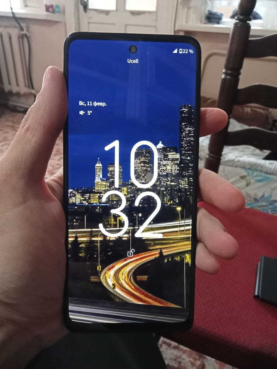 Продам Моторолу (moto j 5 j stylus ).