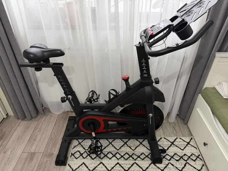 Bicicleta indoor cycling FitTronic SB8000, Kinomap, Zwift, z-sport