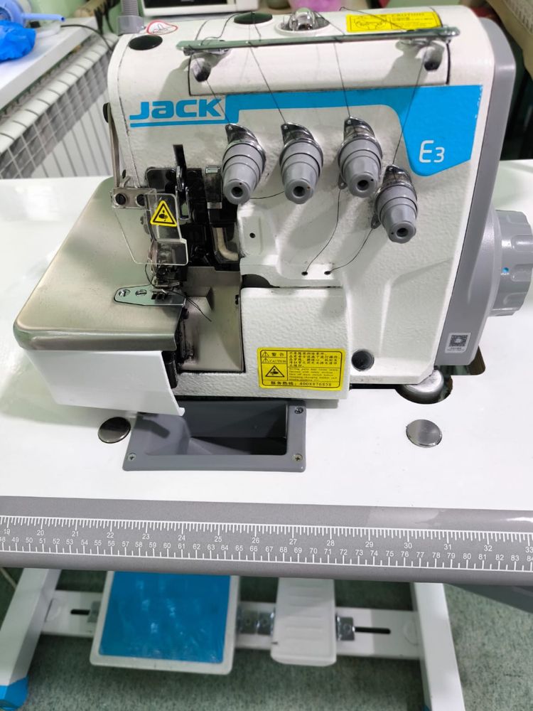 Оверлок jack 4х нитка