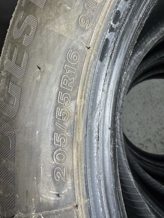 4 anvelope Bridgestone 205/55 R16 iarna 2024 folosite 2 luni