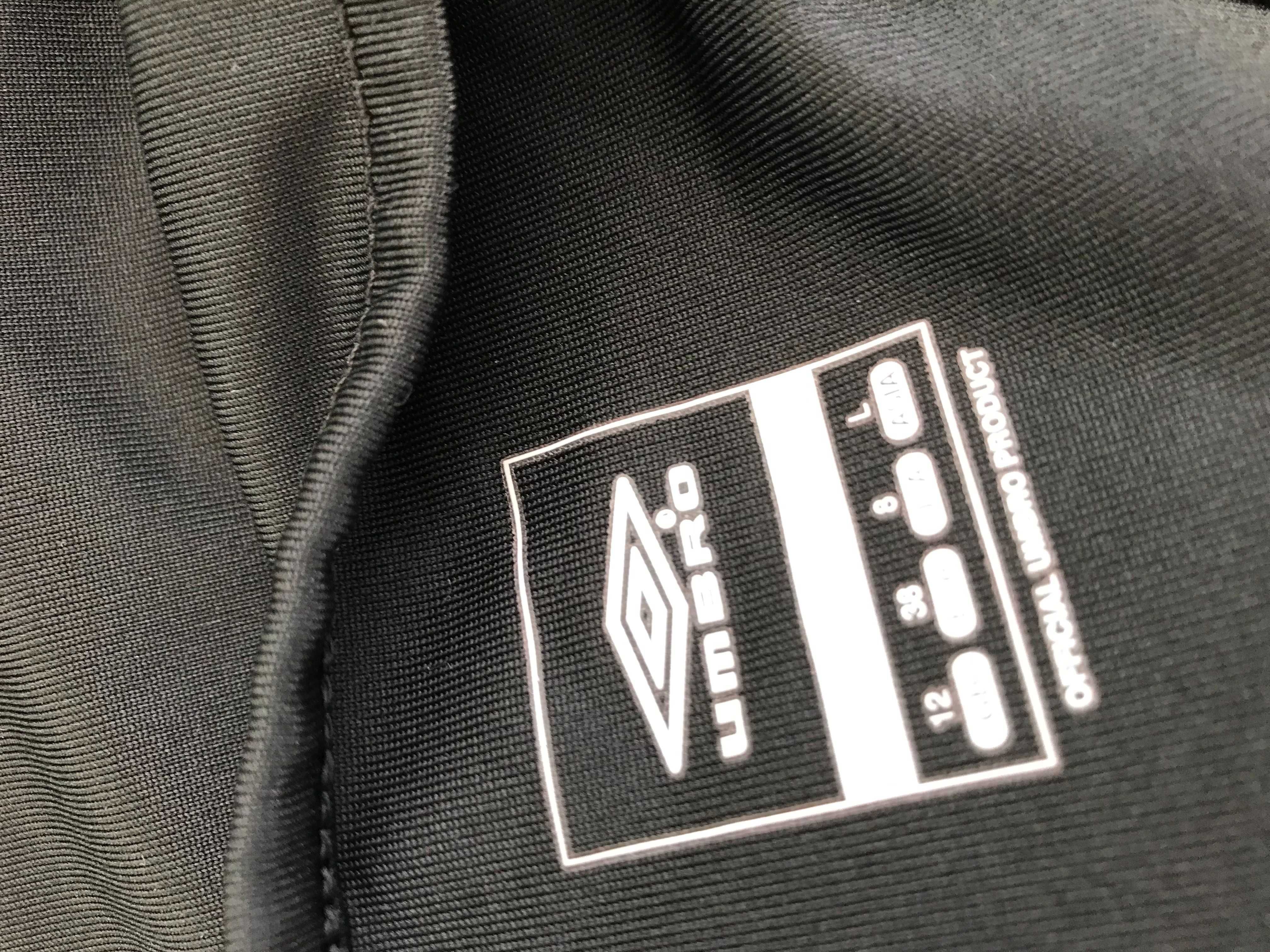 спортен топ Umbro