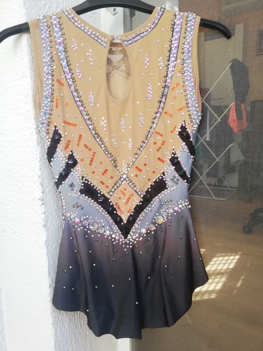 Трико за художествена гимнастика