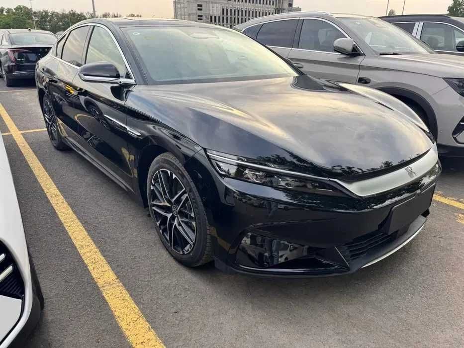 BYD Han L 1 ta mator