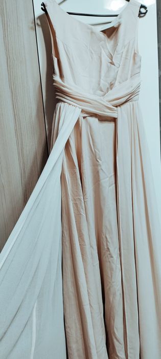 Rochie dama lunga de ocazie Asos măsura S (UK 10) nouă, cu eticheta