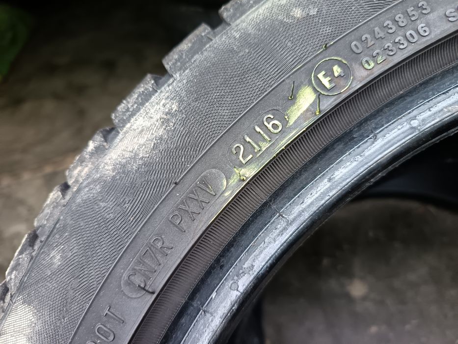 Anvelope MS iarna 225 45 17 continental 2016 6mm