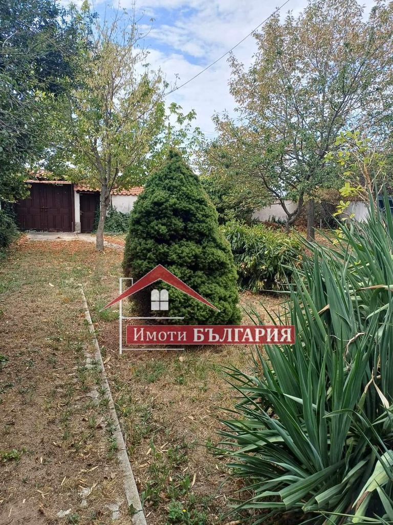 Продава се Къща в Карлово - 240 кв.м за 563 €/кв.м - Снимка #11
