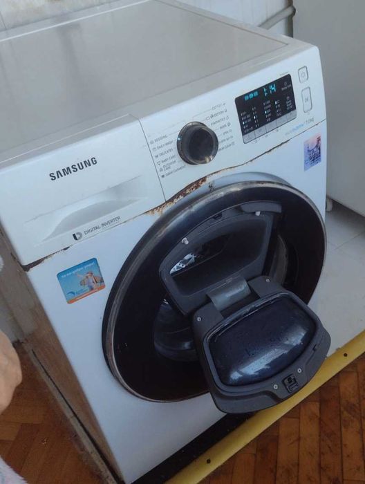 Работеща пералня Samsung WW70K5210UW/LE