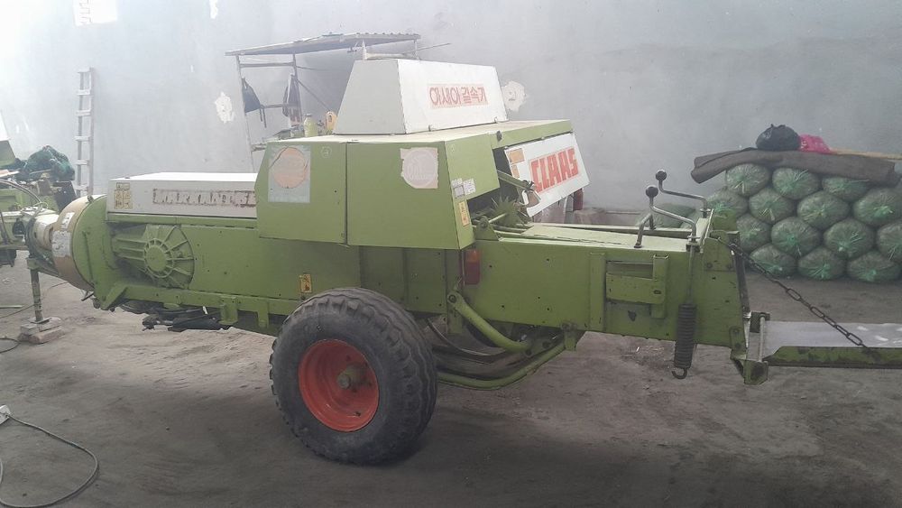 Claas markant 55