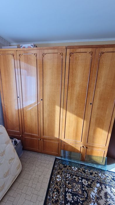 Шкаф пятидверный