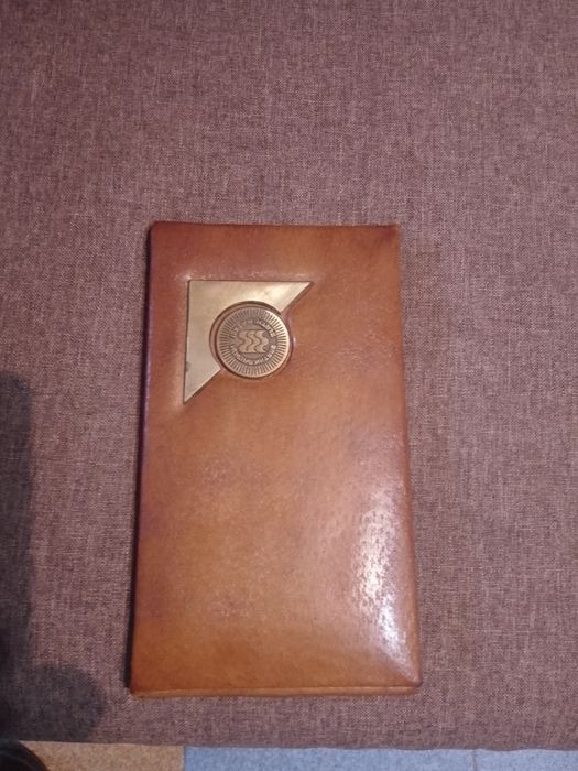 Кожена папка-10лв