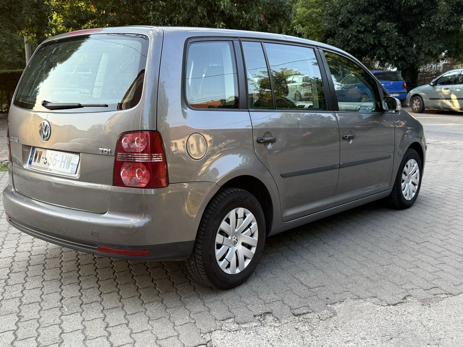Vw Touran 1.9 7 locuri recent adus in tara
