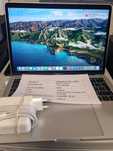 MacBook Pro (13-inch, 2017, Two Thunderbolt 3 ports)