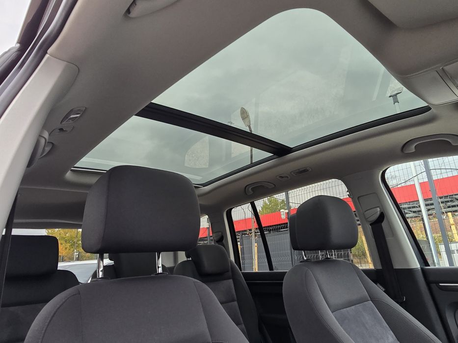 VW Touran 1.4 TSI EcoFuel Highline/Лизинг/Германия