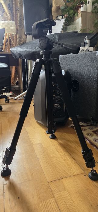 Trepiedul foto Fancier FT 6653