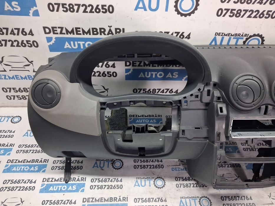 Plansa bord Dacia Sandero 2007 - 2011