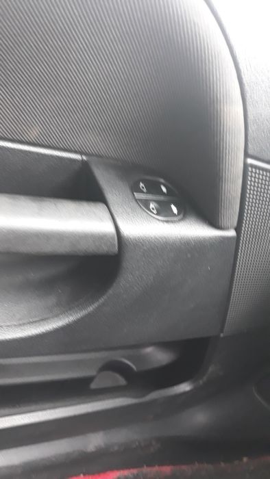 Butoane geam ford fiesta