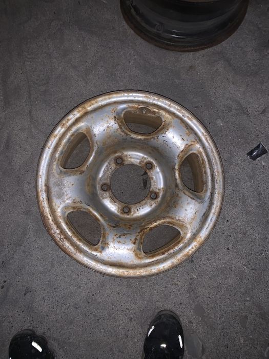 Sablare jante cu nisip