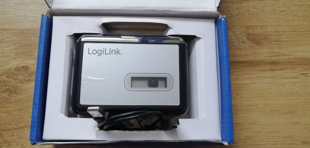 Касетофон с цифров преобразувател LogiLink