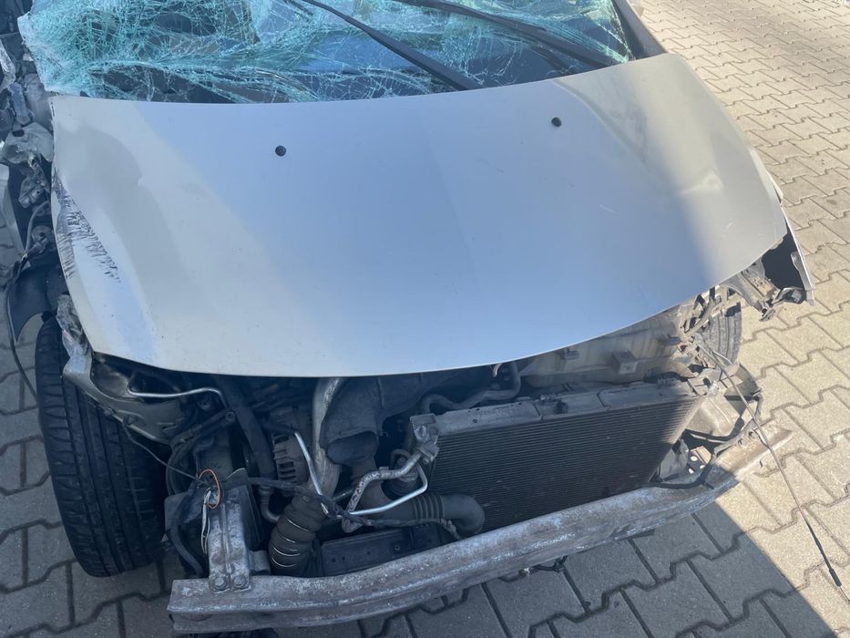 Renault Clio 3 1.5 DCi PENTRU PIESE