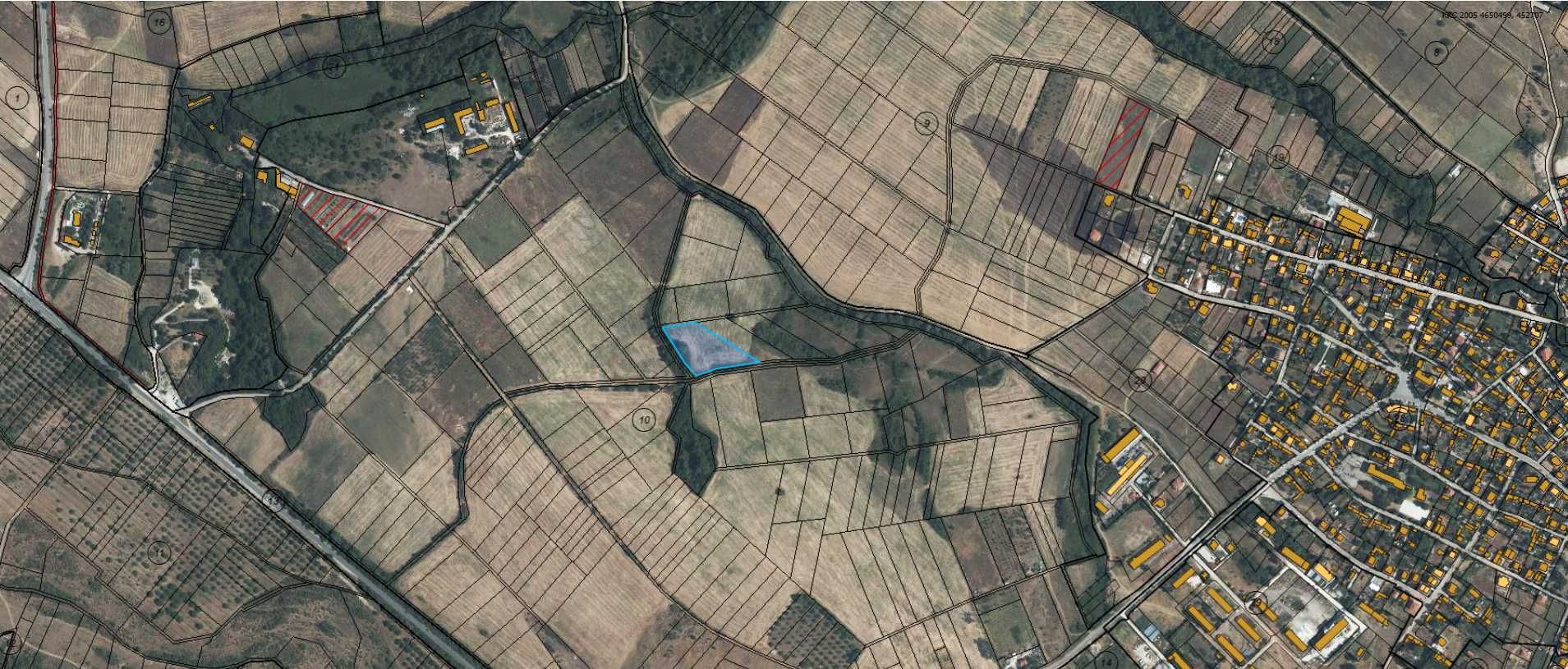 Продавам 1/3 идеални части от нива в с. Мулдава м. СТАРАТА КОЛИБА